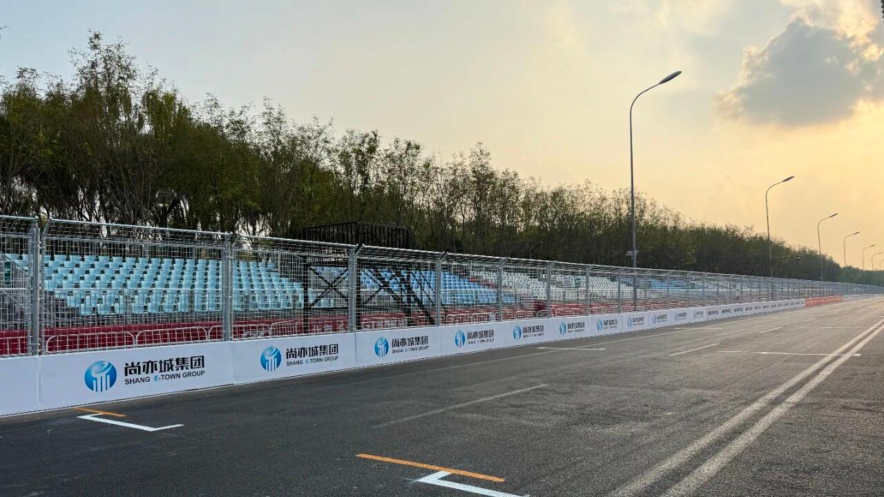 明天开赛！2025 GT世界挑战赛北京亦庄站赛道已通过验收